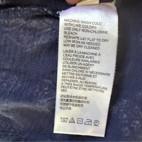 Maeve by Anthropologie Floral V-Neck Button Front Top Medium - Picture 7 of 9